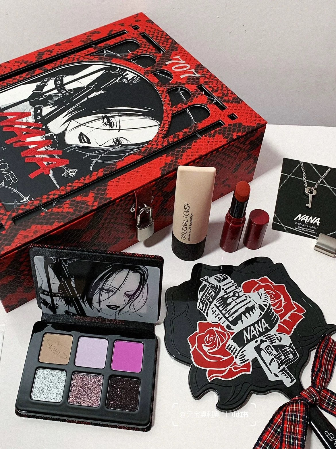 Passional Lover Nana Collaboration Set Limited Edition